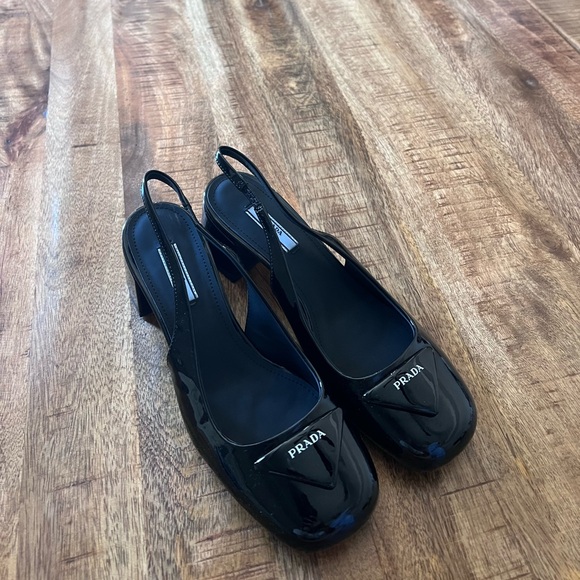 Prada black triangle logo slingback block heel in size 40 - Picture 6 of 8